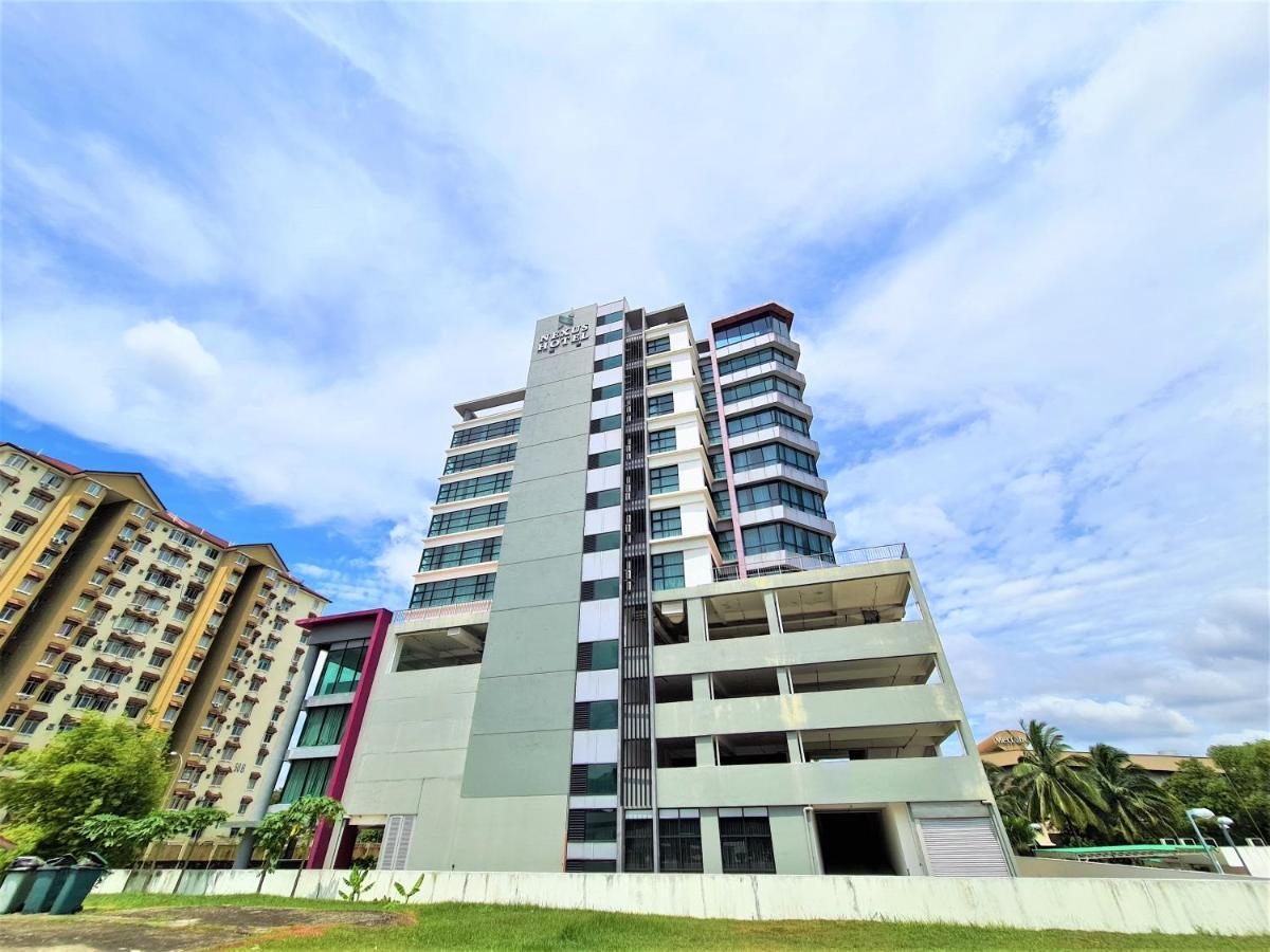 Nexus Regency Suites & Hotel Subang Jaya Exterior photo