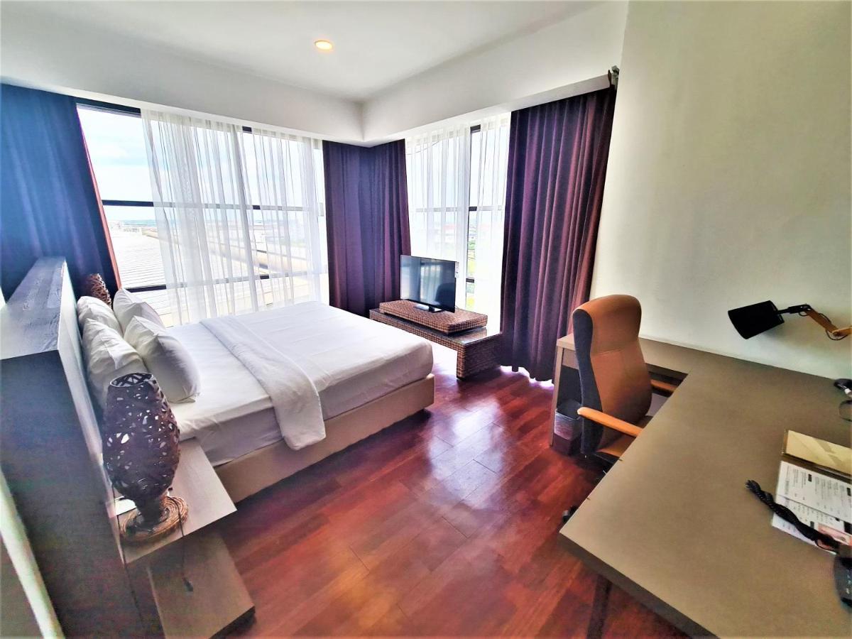 Nexus Regency Suites & Hotel Subang Jaya Exterior photo