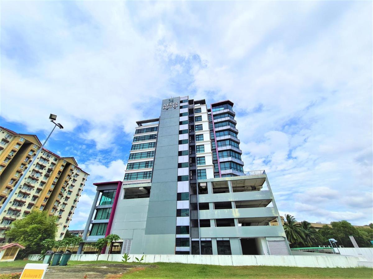 Nexus Regency Suites & Hotel Subang Jaya Exterior photo